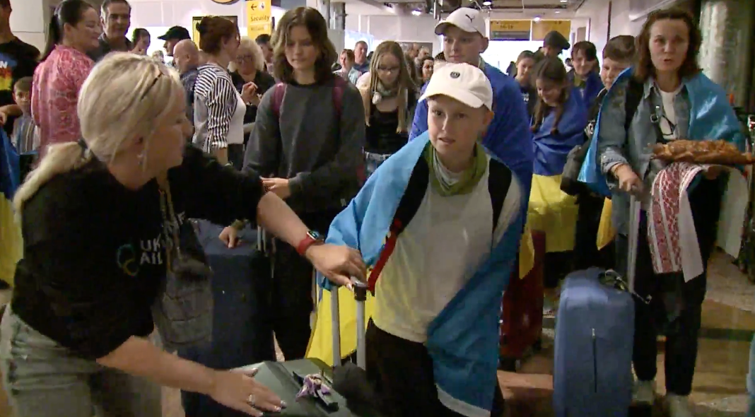 FOX31. Ukrainian children Arrive in Denver